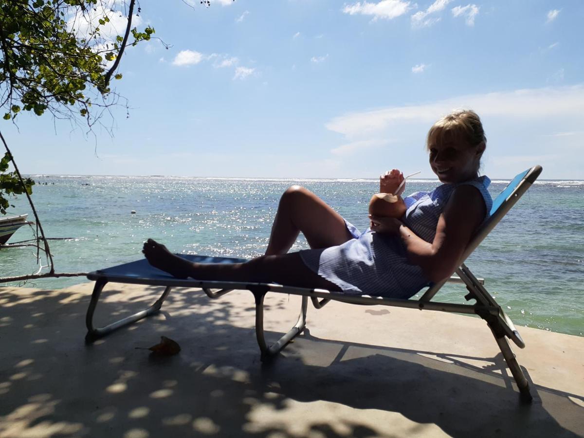Beach Paradise Hotel Матара Екстериор снимка